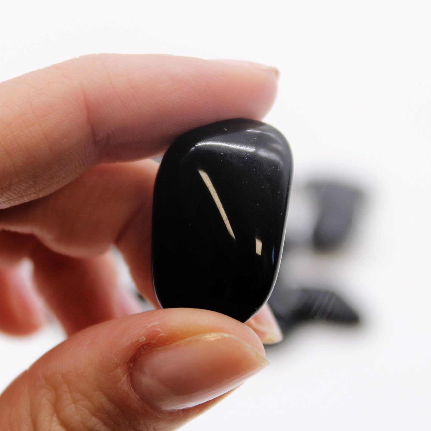 Tumble Stone - Obsidian Black